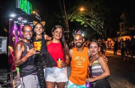 Carnaval da Paz: Ilhéus promove festa para família e contagia público em diversos pontos da cidade