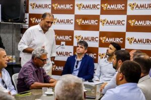 Mário Alexandre participa de assembleia da Amurc e destaca fortalecimento de pautas municipalistas