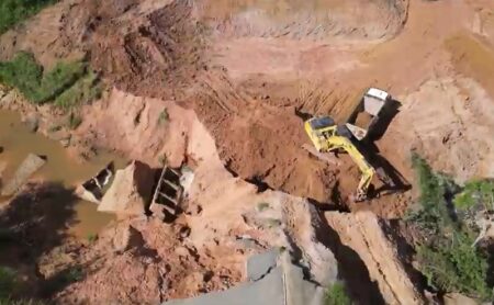 Ministério dos Transportes divulga imagens das obras de recuperação da BR-101 em Itamaraju