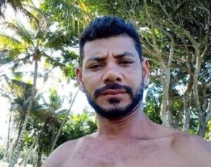 Homem é morto a tiros após ter casa invadida por criminosos no distrito de Cumuruxatiba