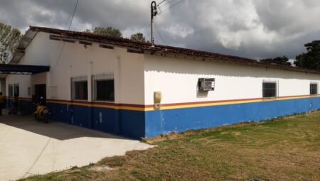 Escola de Nova Brasília retoma atividades após ser revitalizada pela Prefeitura de Mucuri