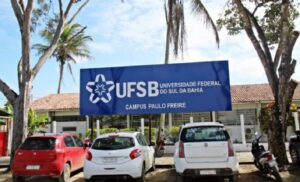 UFSB divulga edital para concurso público para professor; confira vagas por cidade