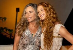 Marisa Monte encerra Festival de Música em Trancoso; Marina Ruy Barbosa e Bruna Lombardi curtiram o show