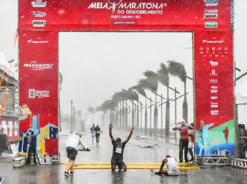 Porto Seguro: 7ª Meia Maratona do Descobrimento registra número recorde de competidores