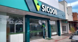 Sicoob se compromete a fornecer informações claras em serviços de concessão de crédito