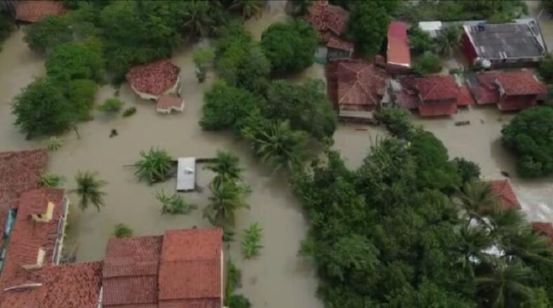 Prefeitura de Porto Seguro declara situação de emergência devido às fortes chuvas