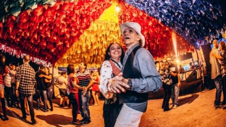 Governo da Bahia lança edital de R$ 18 milhões para apoiar prefeituras nas festas juninas