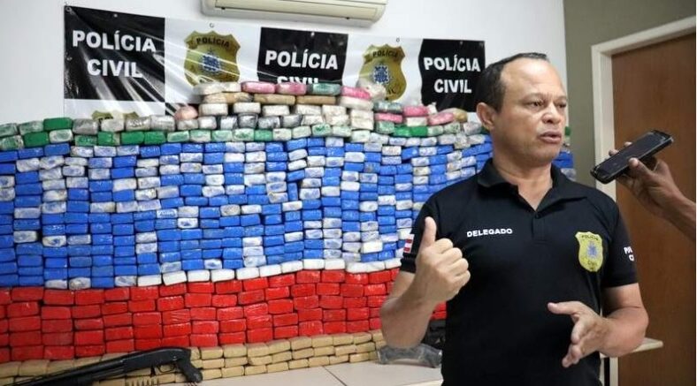 Operação da Polícia Civil apreende mais de meia tonelada de drogas em Eunápolis