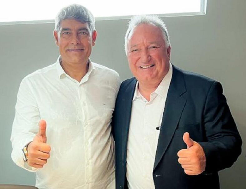 Prefeito Agnelo participa da posse de Ronaldo Carletto como presidente estadual do Avante