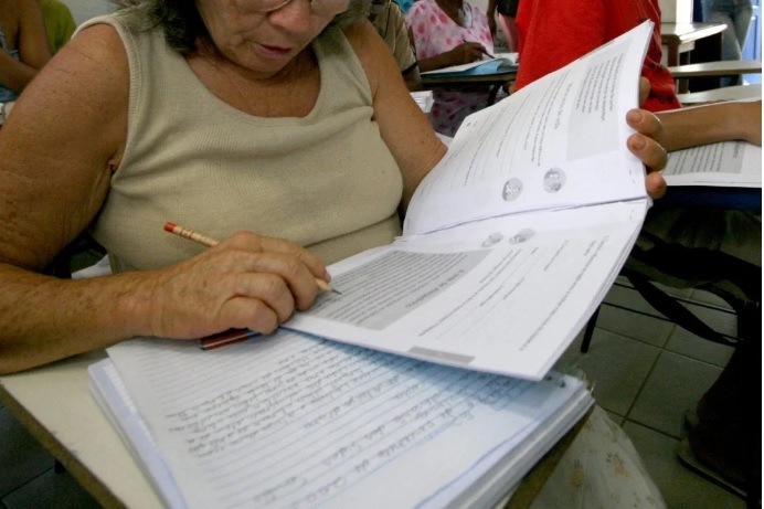 Secretaria da Educação e Uneb lançam projeto de combate ao analfabetismo na Bahia