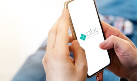 Transações por Pix têm alta de 105% e chega a R$ 11,7 bilhões em 2022