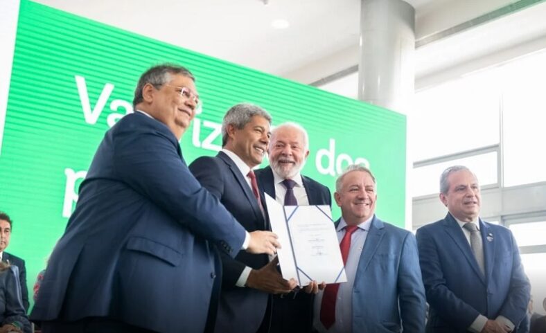 Jerônimo participa do lançamento do ‘Programa de Ação na Segurança’, do Governo Federal