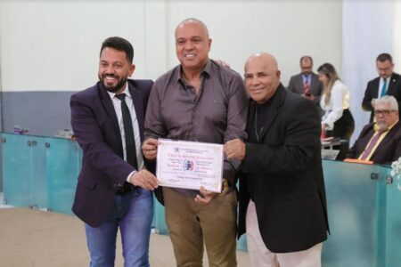 Empresário Marcos Ribeiro recebe título de cidadão honorário itamarajuense