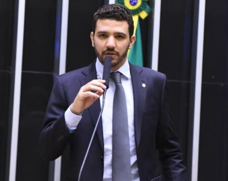 Deputado Neto Carletto quer aumentar a pena dos crimes sexuais contra vulneráveis
