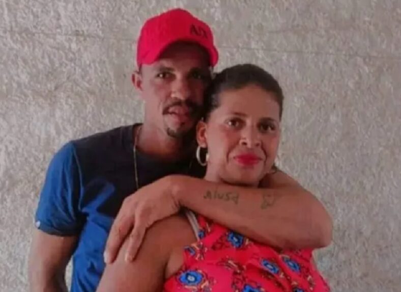 Casal é morto a tiros enquanto dormia após ter casa invadida por grupo armado