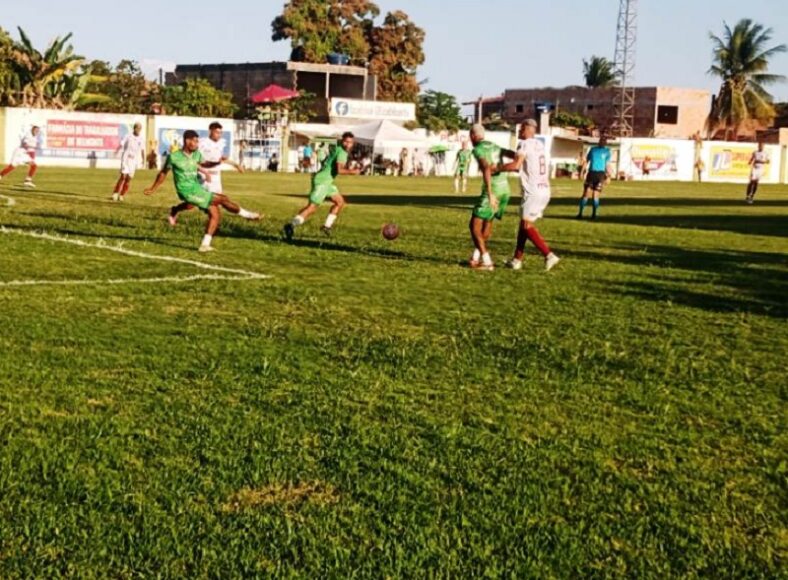 Seleção de Itamaraju aplica goleada sobre Prado e retoma liderança do grupo