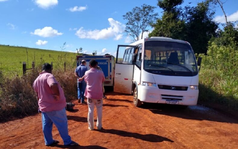 Motorista que conduzia trabalhadores para fazenda é morto a tiros dentro de ônibus