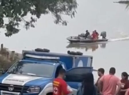 Corpo de homem que estava desaparecido após barco virar é encontrado pelos Bombeiros