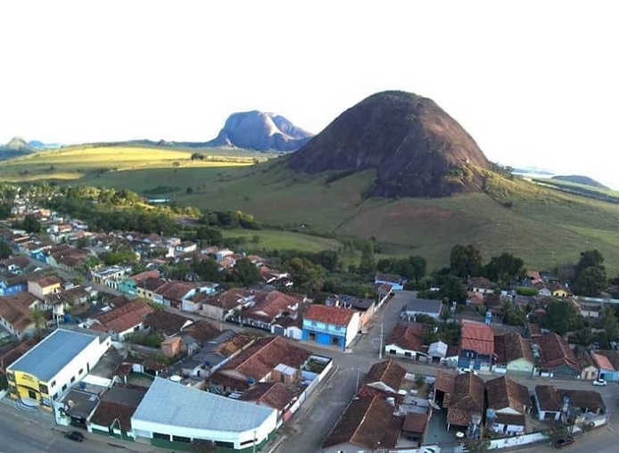 Lajedão e Vereda entre os 23 municípios baianos com mais eleitores que habitantes