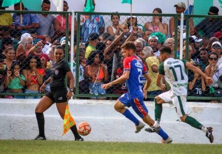 Visitantes levam vantagem e saem na frente nos jogos de ida do Intermunicipal