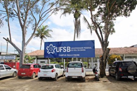 UFSB abre concurso para professor com salário superior a R$ 11 mil