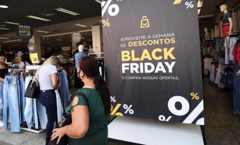 Confira 10 dicas para aproveitar a Black Friday com as finanças em dia