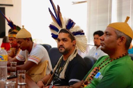 Povos indígenas do sul da Bahia são recebidos na sede da Funai