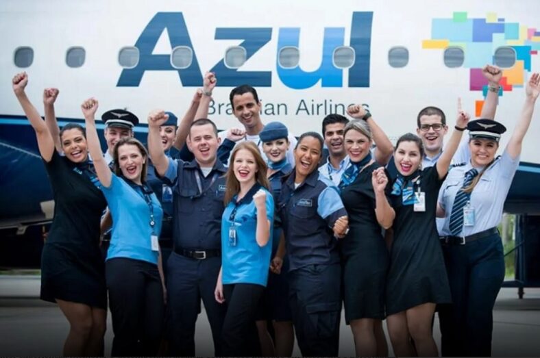 Azul vai oferecer mais de 70 mil passagens para Porto Seguro no verão