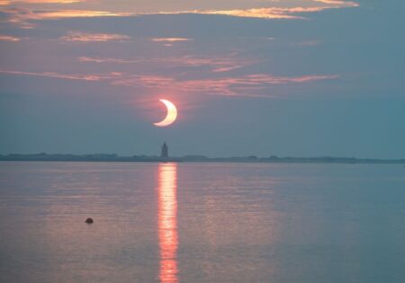 Observação do eclipse exige cuidados para evitar lesão nos olhos