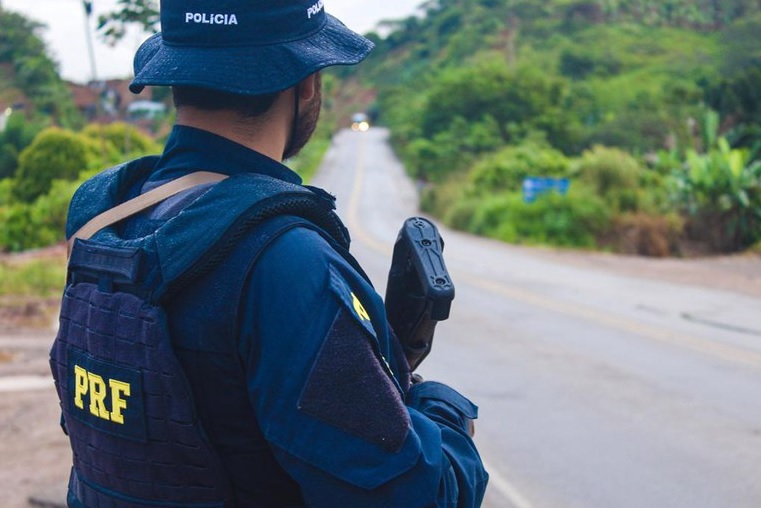 PRF intensifica segurança nas rodovias durante as festividades de final de ano na BA