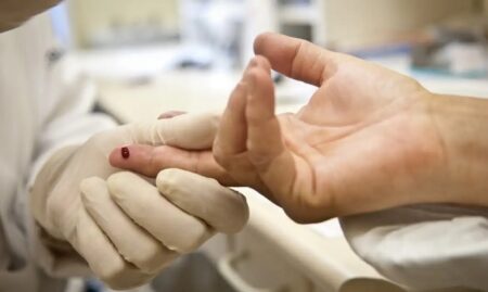 Aumento de casos de Sífilis e HIV/Aids entre homens jovens preocupa autoridades de saúde