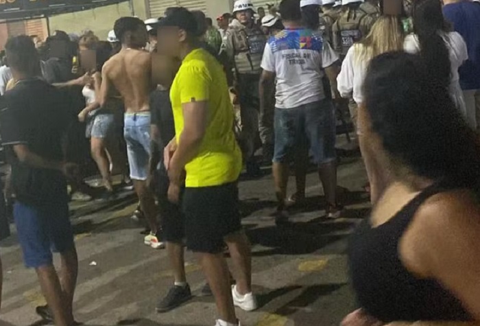 Tiroteio em Carnaval de cidade na BA deixa um morto e três feridos