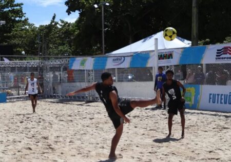 Verão Costa a Costa movimenta fim de semana com atividades esportivas em Arraial d'Ajuda