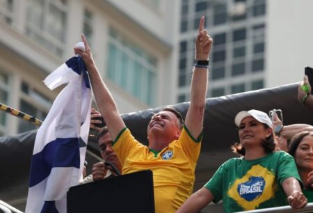 Bolsonaro foi recomendado a evitar radicalismos durante ato em São Paulo
