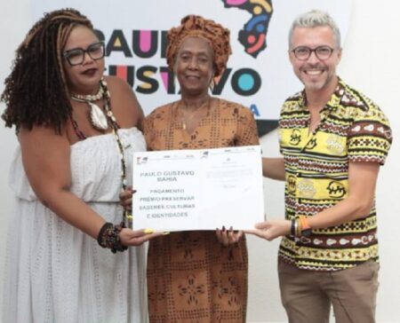 Secretaria de Cultura da BA inicia pagamentos de projetos da Paulo Gustavo em evento cultural