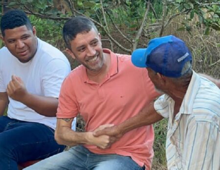 Dr. Christiano Barreto fortalece apoio popular com compromisso social em Itamaraju