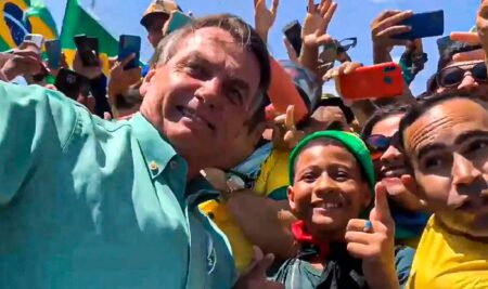 Jair Bolsonaro desembarca em Salvador para agenda política nesta sexta
