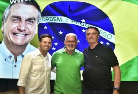 Lê é recebido por Bolsonaro durante encontro do PL em Salvador