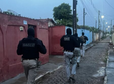 Três policiais investigados são presos por participação em grupo de extermínio