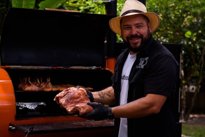 Curso Mestre Churrasqueiro impulsiona rota gastronômica de Arraial D'ajuda