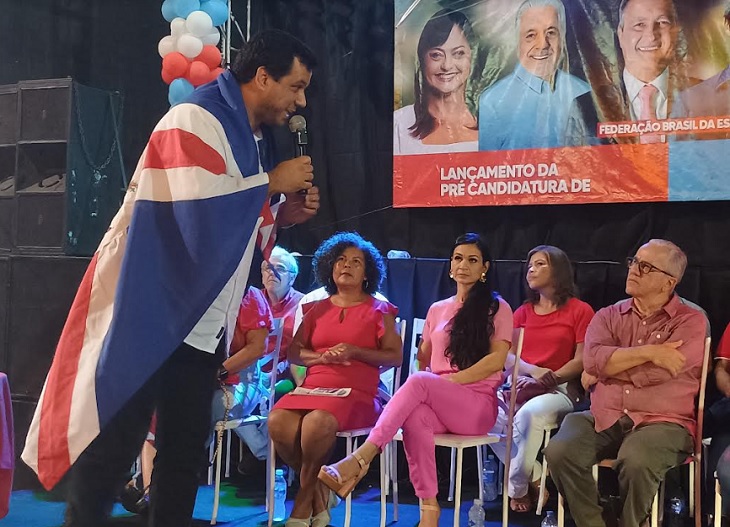 Kiko Mascarenhas promove evento político em Itamaraju ao lado de Josias Gomes