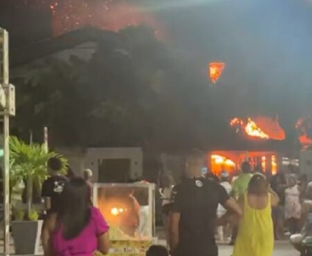 Incêndio atinge área gourmet de casa no centro do município de Prado
