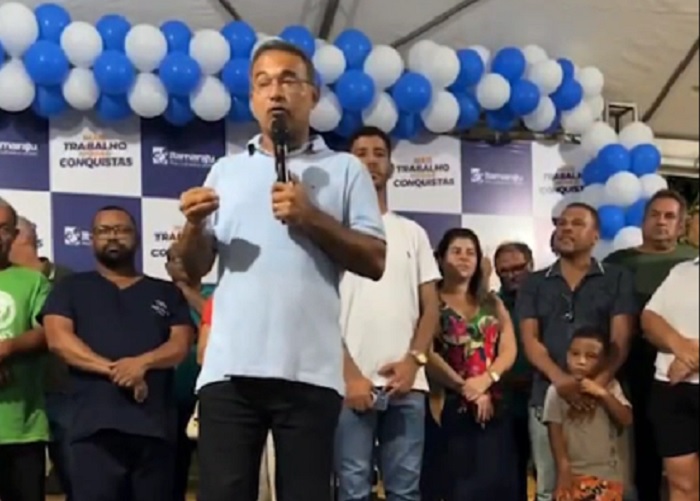 Prefeito de Itamaraju afirma que cidade não depende de apoio dos governos federal e estadual