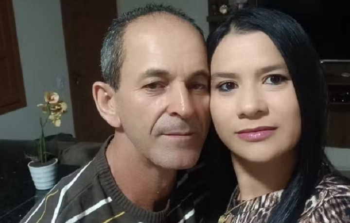 Casal morre após batida entre carro e ônibus em Itamaraju