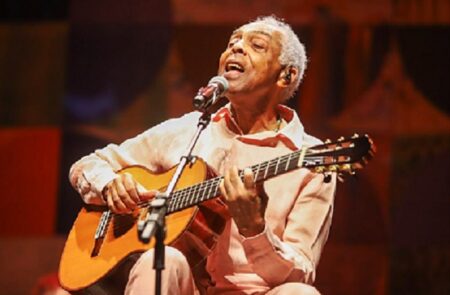 Fim de uma era: Gilberto Gil anuncia aposentadoria dos palcos aos 82 anos