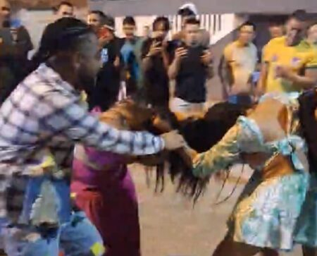 Blogueiro é ferido ao tentar separar briga em festa junina em Teixeira de Freitas