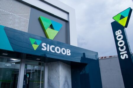 Sicoob lança Campanha "Investir é para Todos" e premiará cooperados com carros zero