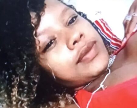 Após ter casa invadida, jovem de 19 anos é morta a tiros em Teixeira de Freitas