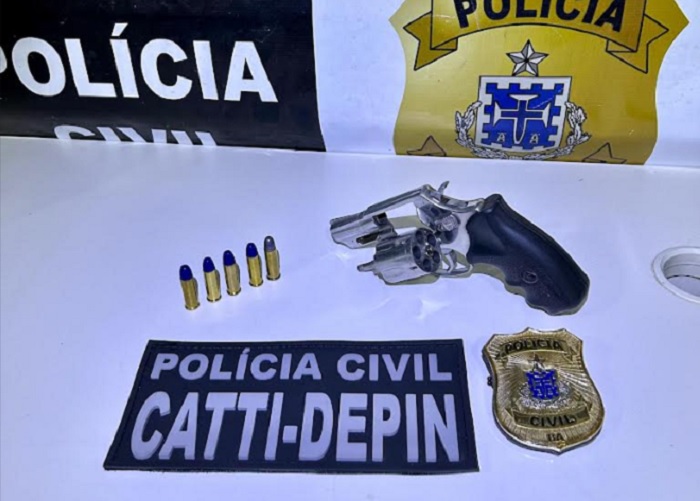 Agressor é preso em Eunápolis por porte ilegal de arma e ameaça à companheira