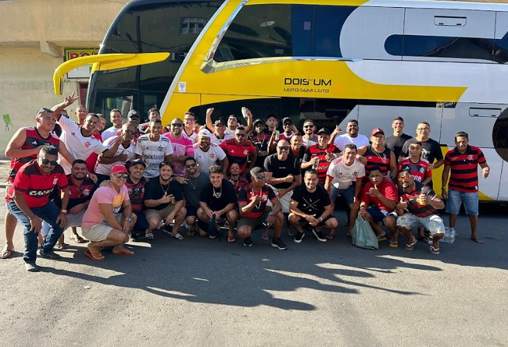 Torcida mobiliza torcedores para assistir jogo Flamengo X Palmeiras no Maracanã